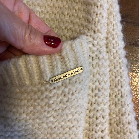 Abercrombie & Fitch Women's Chunky Long Cardigan Sweater Size XS - Picture 5 of 9